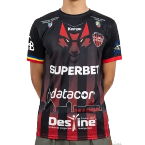Tricouri